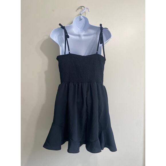 Lily Rose Women's Black Romper Large - Trendy & Stylish - Picture 3 of 11